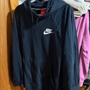 Nike Black Pullover Hoodie